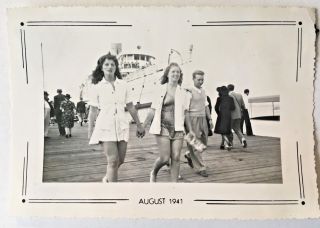 Lesbian Interest 1941 Two Lovely Young Ladies Holding Hands Walking On Boardwalk