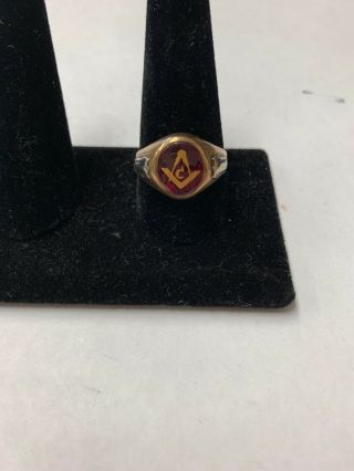 10k Masonic Ring W Red Stone Gilt Enamel Emblem 7.  8 Grams Art Deco Style Size 12
