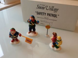 Dept 56 The Snow Village Safety Patrol School Crossing Figures 5449 - 6