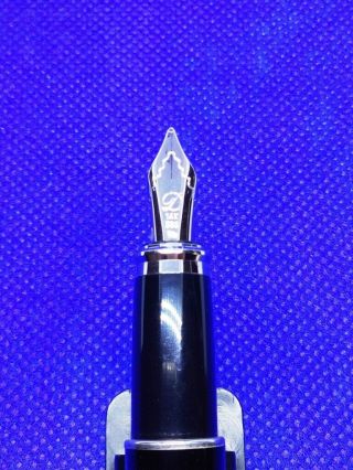 S.  T.  Dupont Fidelio Silver & Black Fountain Pen Nib Gold 14K (Full Kit) 4
