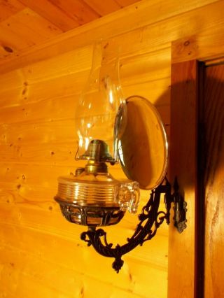 B&h Cast Iron Wall Bracket Finger Oil Lamp W Adjustable Reflector & Wall Plate