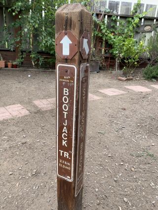 Wood Trail Post w 3 Hiking Signs Mt Tamalpais Tam DIPSEA to Stinson Beach CAL. 5
