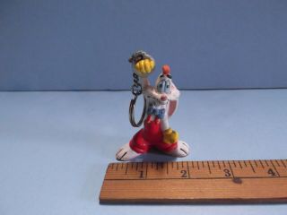 Old & Unique Collectible Key Chain 2.  5 " In Pvc Rodger Rabbit 1987 Disney
