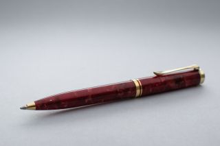 Pelikan,  K600 Souveran Ballpoint Pen,  Ruby Red W/gold Plated Trim