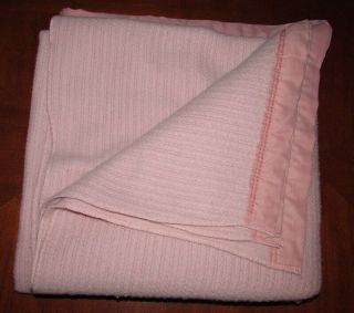 Vintage Pink Thermal Woven Acrylic Blanket 2 " Binding Twin Size 68 " X74 "