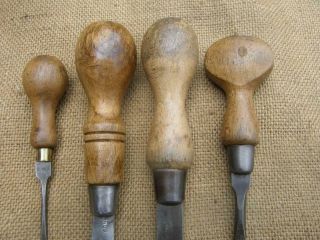 4 Vintage English Wooden Handle Cabinet Makers Screwdrivers