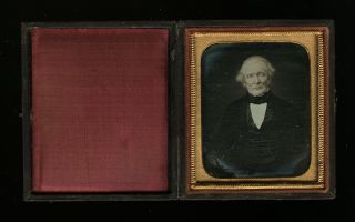 1/6 Daguerreotype Photo 1840s 1850s Old Man Looking Off Camera - Born In 1700s
