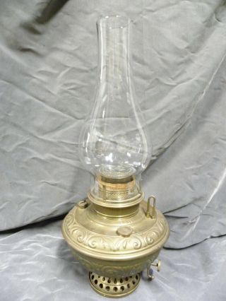 Vintage Antique B & H Model No 96 Bradley & Hubbard Oil Lamp (a40)