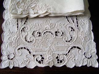 Vintage Madeira Embroidery Figural Cutwork Placemats Table Runner Napkins