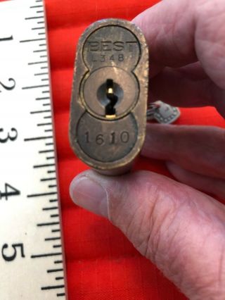 Vintage Best brass padlock lock with key Fisher Body Grand Rapids 3