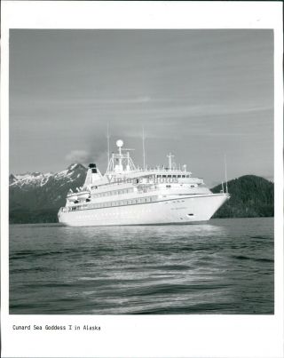 1991 Cunard Sea Goddess Luxury Liners Passage Ship Beauty Landscape Photo 8x10
