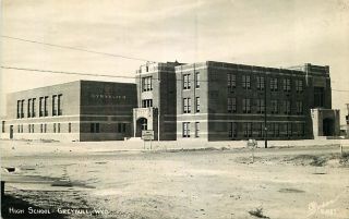 Real Photo Postcard High School,  Greybull,  Wyoming - Ca 1930s - 1940s