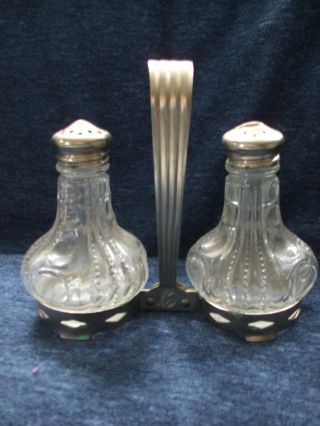 Vintage Salt And Pepper Shakers With D 