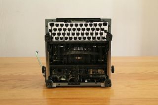 1949 Royal Quiet De Luxe Typewriter with Case - FULLY FUNCTIONAL & 8