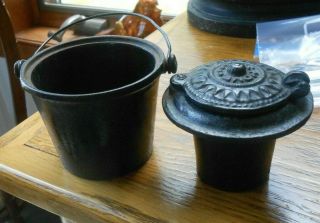 Antique CAST IRON Mini Glue Pot The Home Good Luck Symbol Removable Insert 4