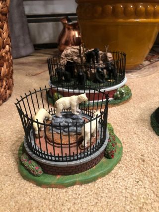 Dept56/lemax Christmas In The City : City Zoo