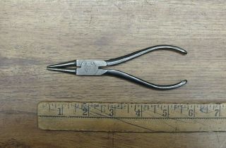 Old Tools,  Antique Utica 21 - 5,  1/16 " Diameter Round Nose Pliers,  5 - 3/8 ",  Xlint
