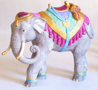 Lenox Limited Edition Renaissance Porcelain Elephant,  Hand Painted Nativity 1995