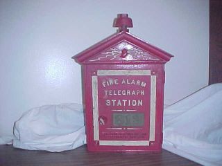 Antique Cast Iron Gamewell Telegraph Fire Alarm Box W/key Number Plate 812