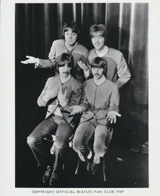 1969 Vintage Press Photograph - The Beatles - Official Beatles Fan Club