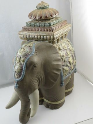 Lladro Siamese Elephant Sculpture.  Limited Edition 1937 Retail 3800.  00 Big