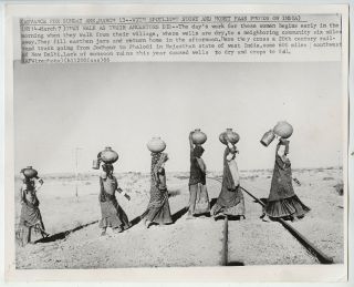 Horst Faas Vintage 1966 Women Carry Water Jugs On Their Heads,  India Press Photo