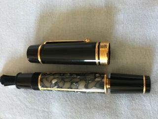 Montblanc Alexander Dumas Limited Edition Fountain Pen,  18k Fine Nib - Cond 11