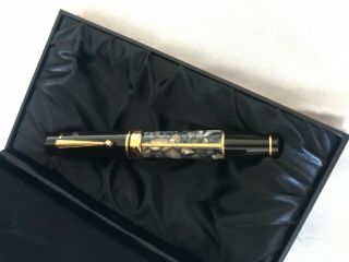 Montblanc Alexander Dumas Limited Edition Fountain Pen,  18k Fine Nib - Cond 12