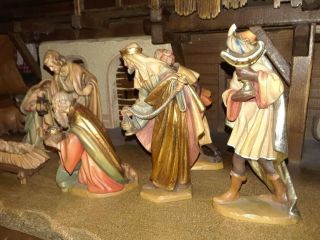 Nativity Set - Ulrich Bernardi - Anri - 1986 - Italy Stable and 14 Figurines 3