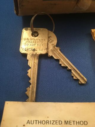 Sargent and Greenleaf 831B Keys And Box 2