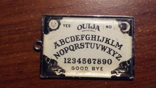 Ouija Board Keyring Prop