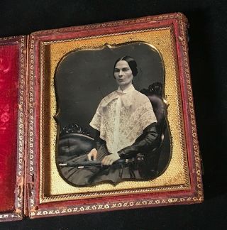 1/6 Plate Daguerreotype Woman W/ Fancy Lace Top,  Holding Parasol,  Full Case