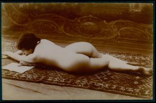 French Nude Woman & Her Big Butt 1910s Citrate Toning Photo Postcard Ee