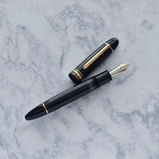 Montblanc Meisterstuck 149 Black & Gold Diplomat Fountain Pen 14k Medium M Nib