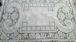 Antique Handmade Linen & Lace Embroidery Napkins Placemats And Matching Runner