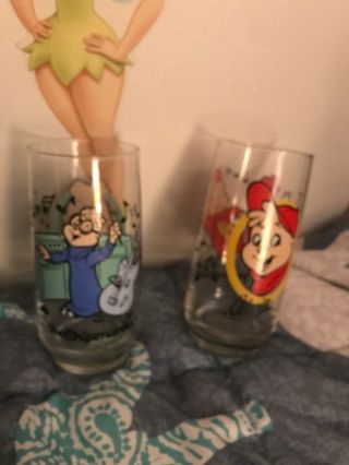 2 Vtg 1985 Alvin and the Chipmunks Glass Tumblers Bagdasarian Hardees 5