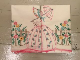 Pair 2 Vintage Embroidered Southern Belle w Parasol & Flowers Pillowcases 3