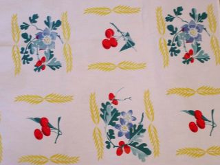 Vintage WILENDUR Tablecloth Repeating Oak Leaves Cherries in Gold Wheat Frames 4