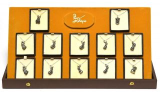 12 Pen Delfin Rabbit Charm Necklaces In Store Display / Salesman Case Rare Item