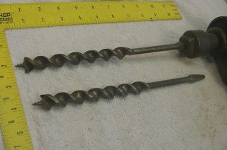 Antique Hand Brace Drill Woodworking Tool.  with 2 bits 3