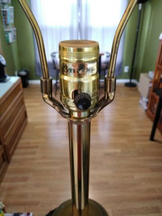 Vintage Stiffel Brass Trophy Urn Table Lamps Hollywood Regency Mid Century 3 - Way 4
