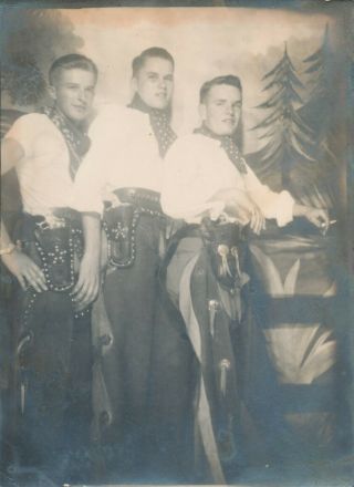 1940s Photo Booth / Arcade Photo No 13 Three Cowboys