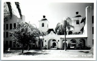 Mcallen,  Texas Rppc Photo Postcard " Entrance To Casa De Palmas Hotel " 1950s