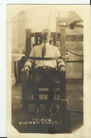 Real Photo Demonstration Of Electrocution In Prison Electric Chair