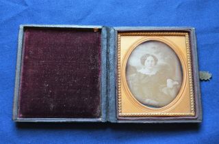 1/6 Plate Daguerreotype Of A Seated Attractive Woman In Leatherette Case