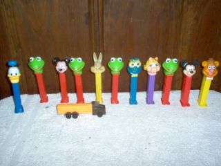 12 Vintage Pez Candy Dispensers Kermit,  Mickey,  Miss Piggy And More