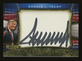 2016 Decision Gold Foil Donald J.  Trump Cut Signature Auto