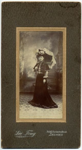 7152 1900s Chinese Old Photo / Young Man In Female Attire W Dress Shanghai China