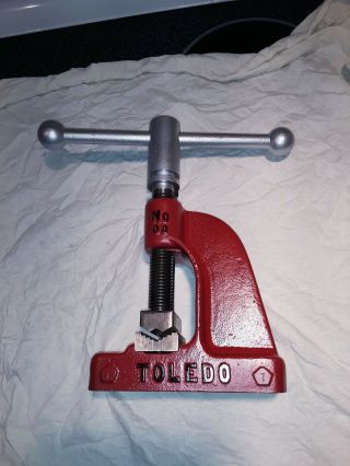 Toledo No.  00 Pipe Vise / Well Diggers Vise