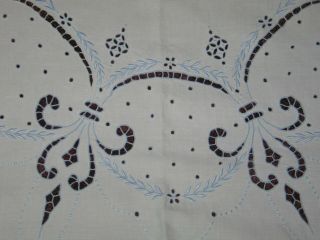 Antique Madeira Tablecloth Vintage Embroidery & Lace Tablecloth 52 by 50 5